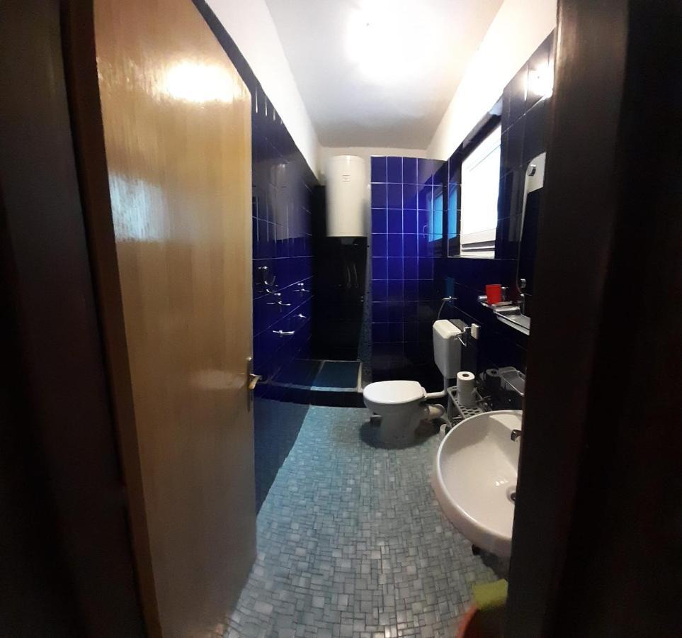 Apartments Marija クルク エクステリア 写真