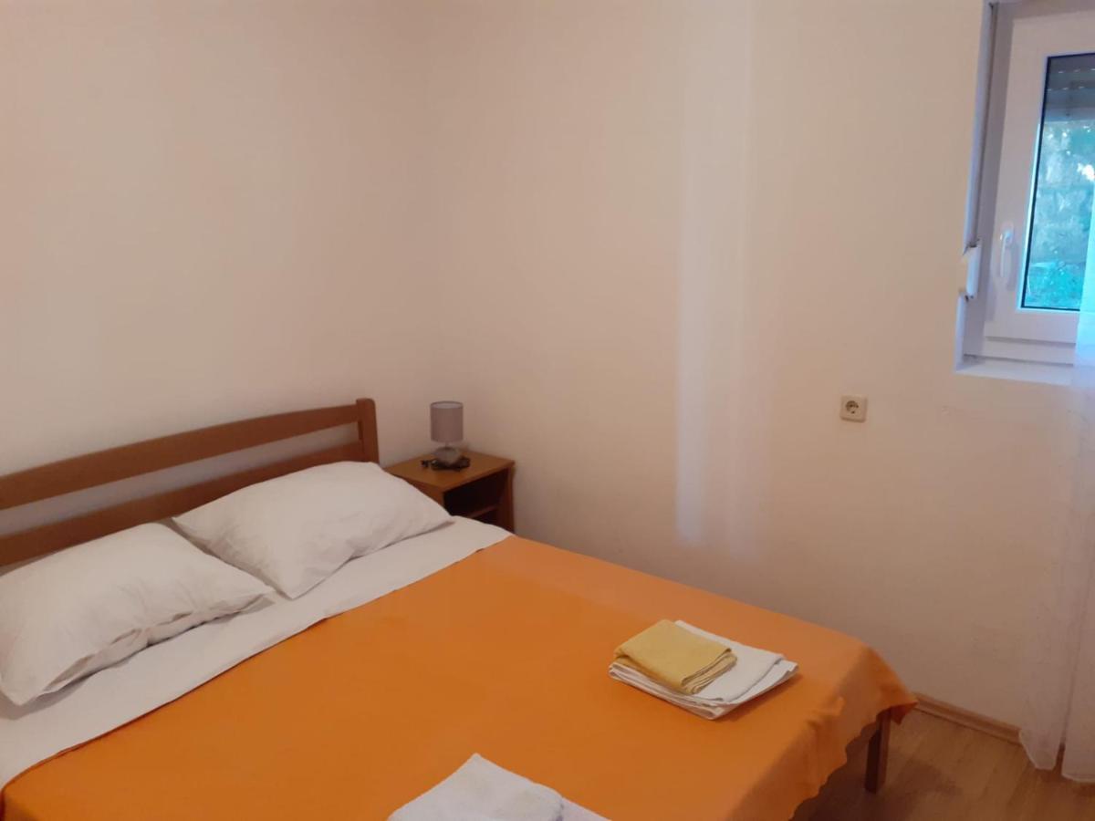 Apartments Marija クルク エクステリア 写真